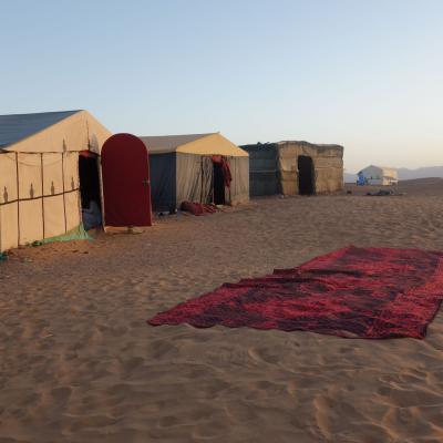 Marrocos - Instalações para uma noite no deserto do Saara