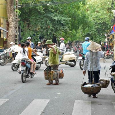 Vietnã - Cruzamento em Hanói