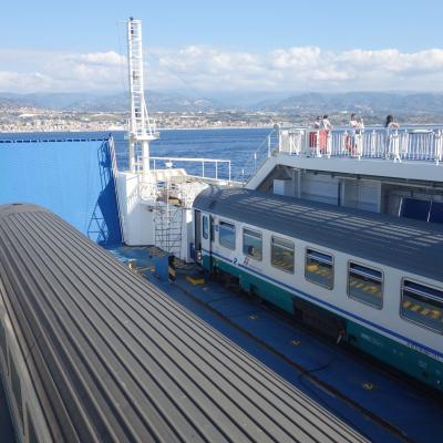Itália - Trem na balsa rumo a Sicília