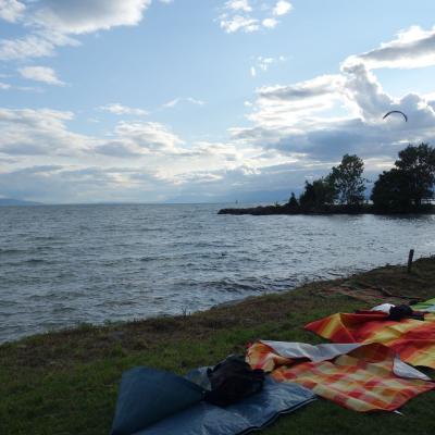 Suíça - Piquenique no lago em Préverenges